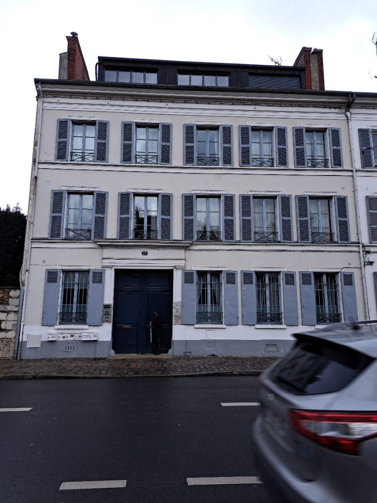 Façade de l’agence Serena Gestion à Meaux, 13 Boulevard Jean Rose